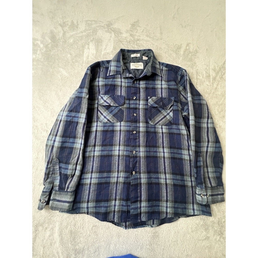 Northwest Territory Mens Shirt L Blue Plaid Button Up Flannel Acrylic USA